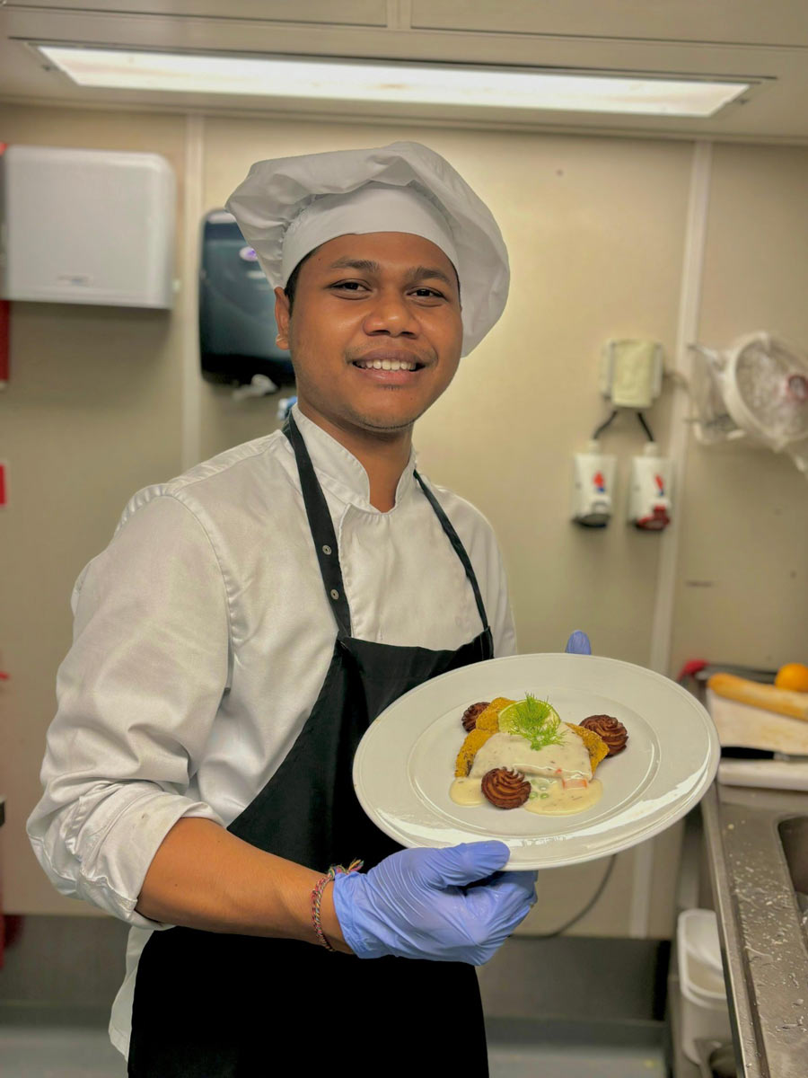 προσωπικό ξενοδοχείου λάντζα