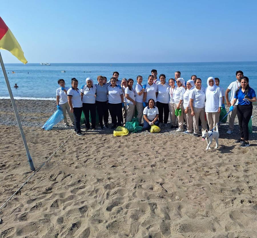 προσωπικό από Ινδονησία σε ξενοδοχείο